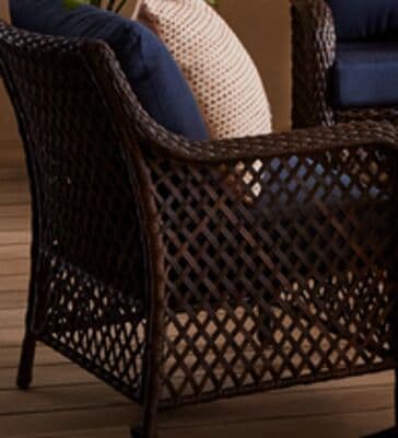 Hometrends Belmont club chair