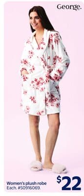 Women's plush robe